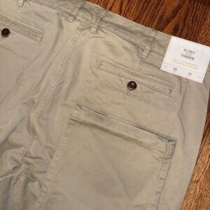 NWT Flint And Tinder 365 Chino Pants Men's 38x34 Slim Fit Khaki Stretch Straight